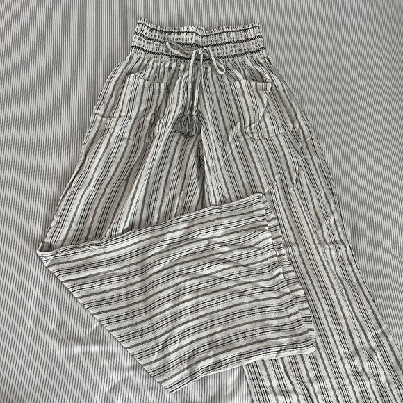 Pants set - Picture 3 of 4